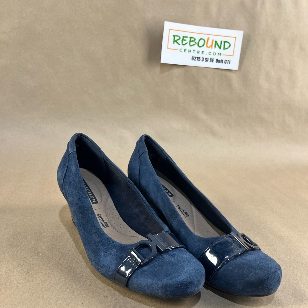 Clarks Collection Blue Suede Wedge Shoes (Size US 6)